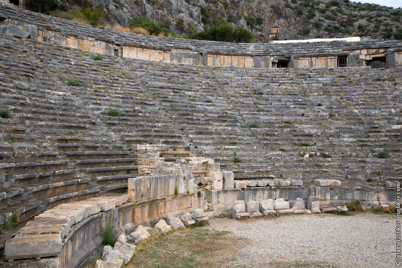 Amphitheatre by Sergey Juchkov